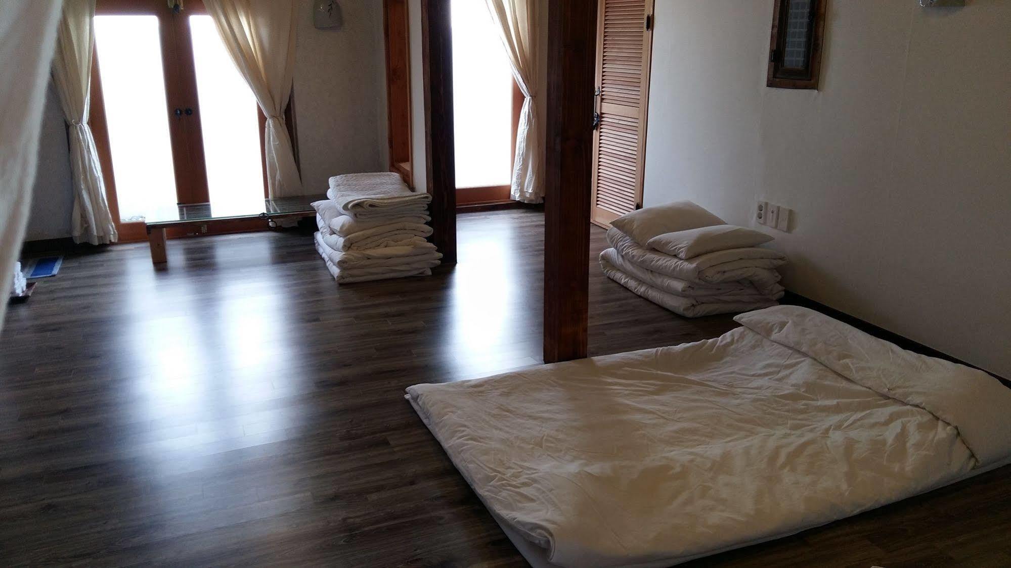 Greem Guesthouse Jeonju Exterior foto